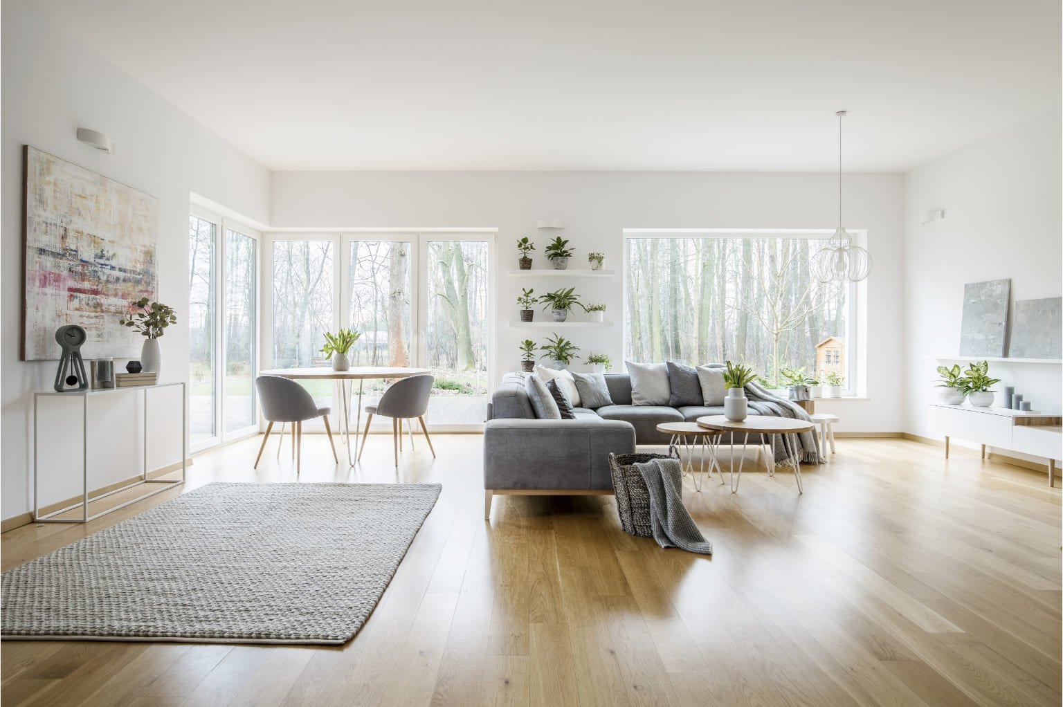 Stylish and high-quality laminate flooring by Empire Flooring in Spring, TX